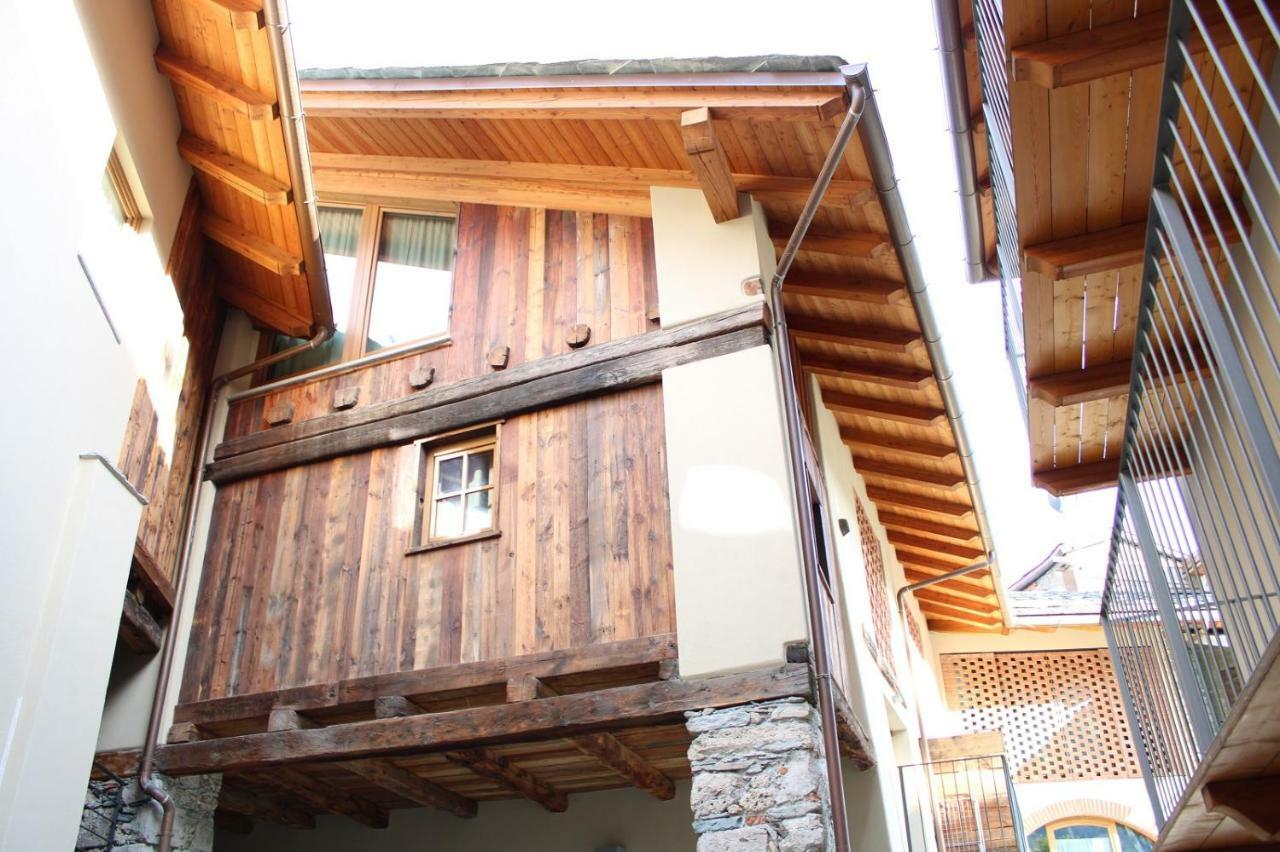 L'Atelier Du Temps - Les Greniers Appartements Aosta Dış mekan fotoğraf